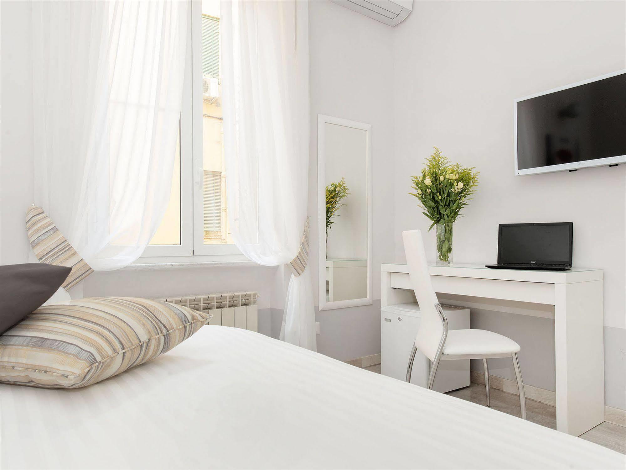 Couette-café White Colosseo