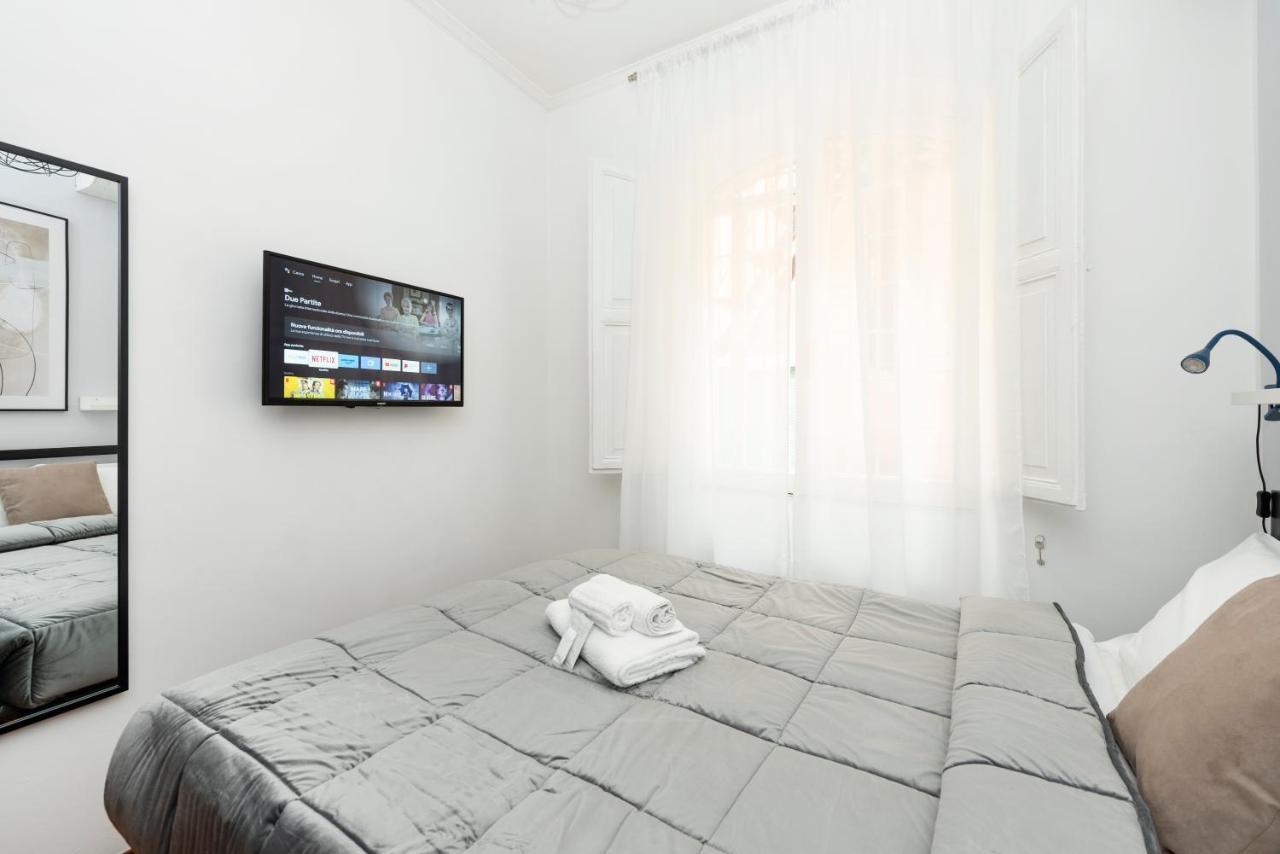 Bed and breakfast White Colosseo 2*